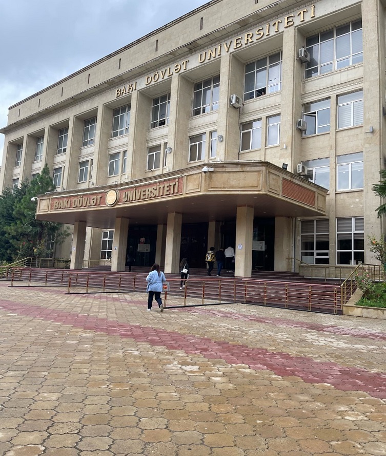 Bakü Devlet Üniversitesi 